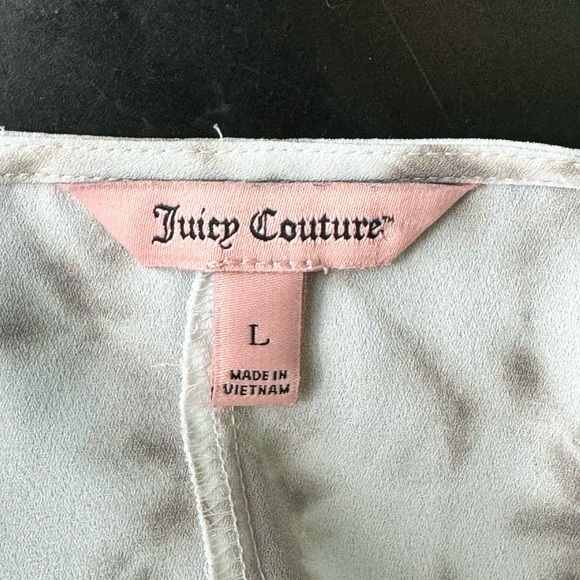 Juicy Couture Cold Shoulder Top-Size Large - Picture 4 of 8